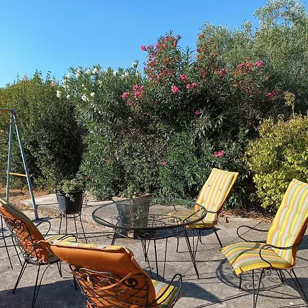 Alikes Apartment Drosia (Central Greece)